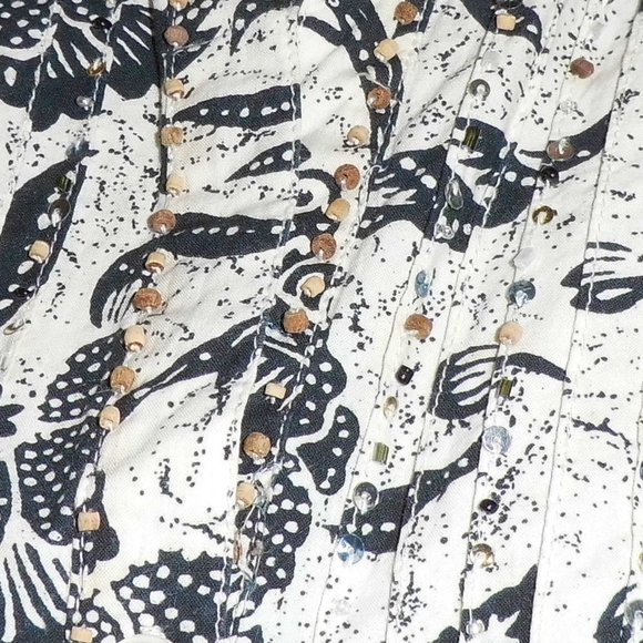 Button Down Blouse/Top - Picture 3 of 7